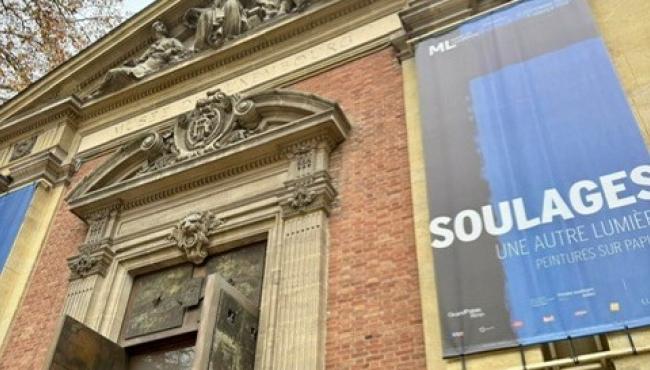 Pierre Soulages Exhibition – Musée du Luxembourg